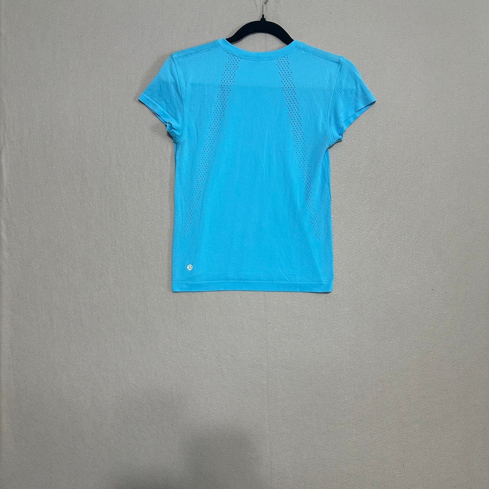 Lululemon Swiftly Tech Short Sleeve 2.0 Blue Athletic Shirt Size 2 - Picture 3 of 8
